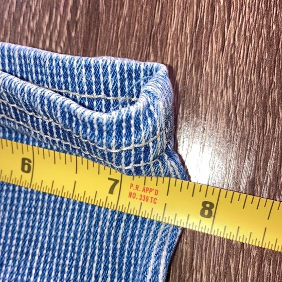 Vintage  Women Sag Harbor Sport 10 Petite Cropped Blue Jeans with White Stripes - Picture 11 of 13